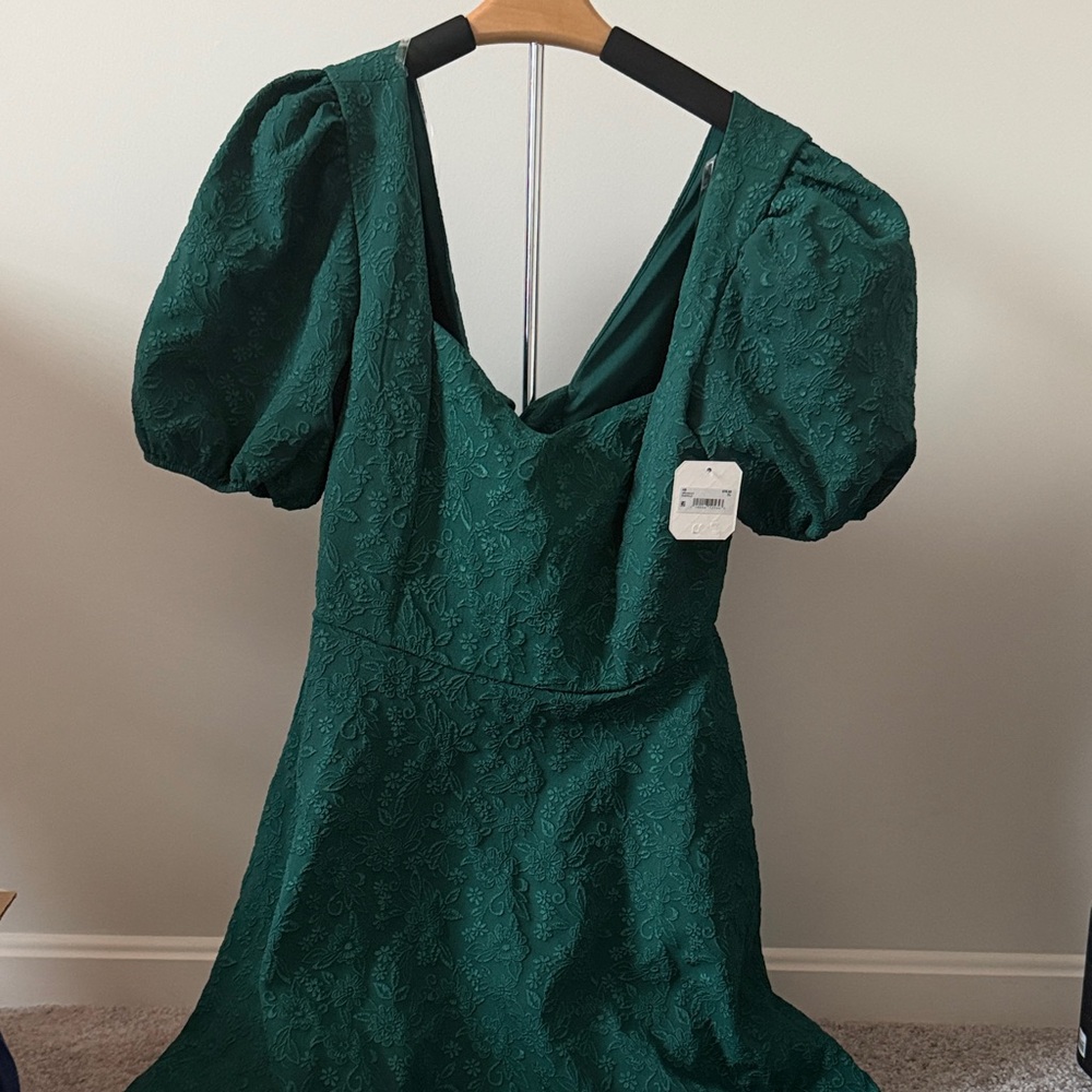 Altar’d State Elegant Green Puff Sleeve Dress sz Xl NWT